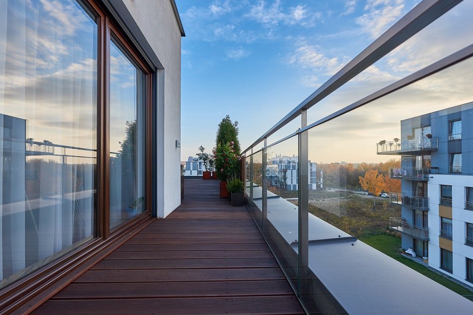 Taras z drewna egzotycznego